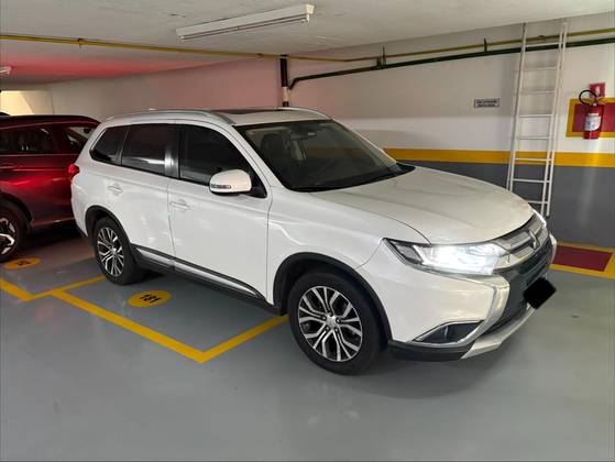 MITSUBISHI OUTLANDER 2.0 COMFORT 16V GASOLINA 4P AUTOMÁTICO